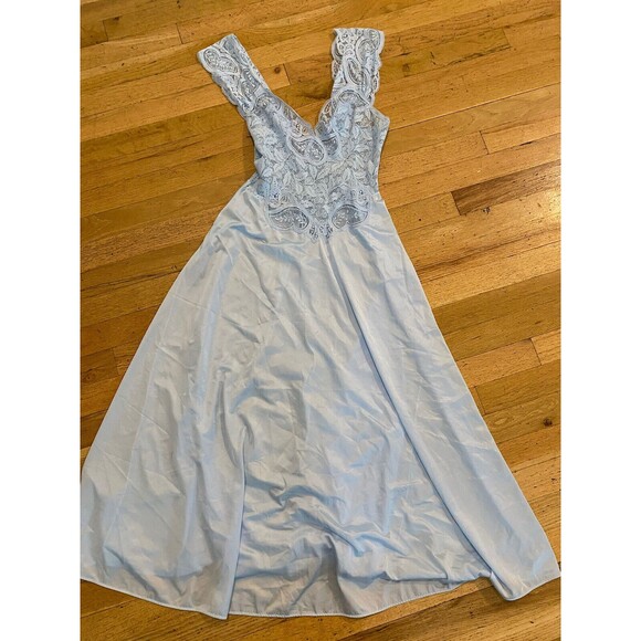 Vintage Olga Lites Baby Blue 91460 Lace Stretch Bodice M Nylon Nightie Nightgown